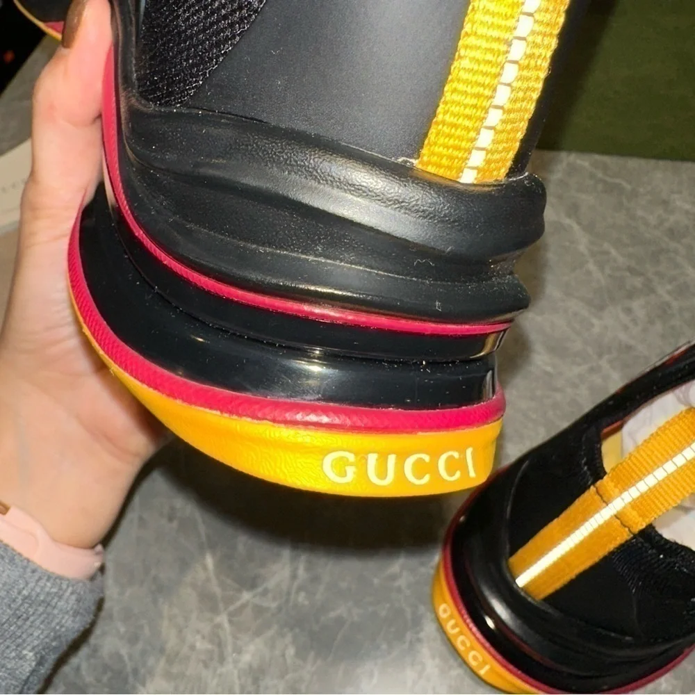 New Size 10 Gucci Run Sneaker Black Flame